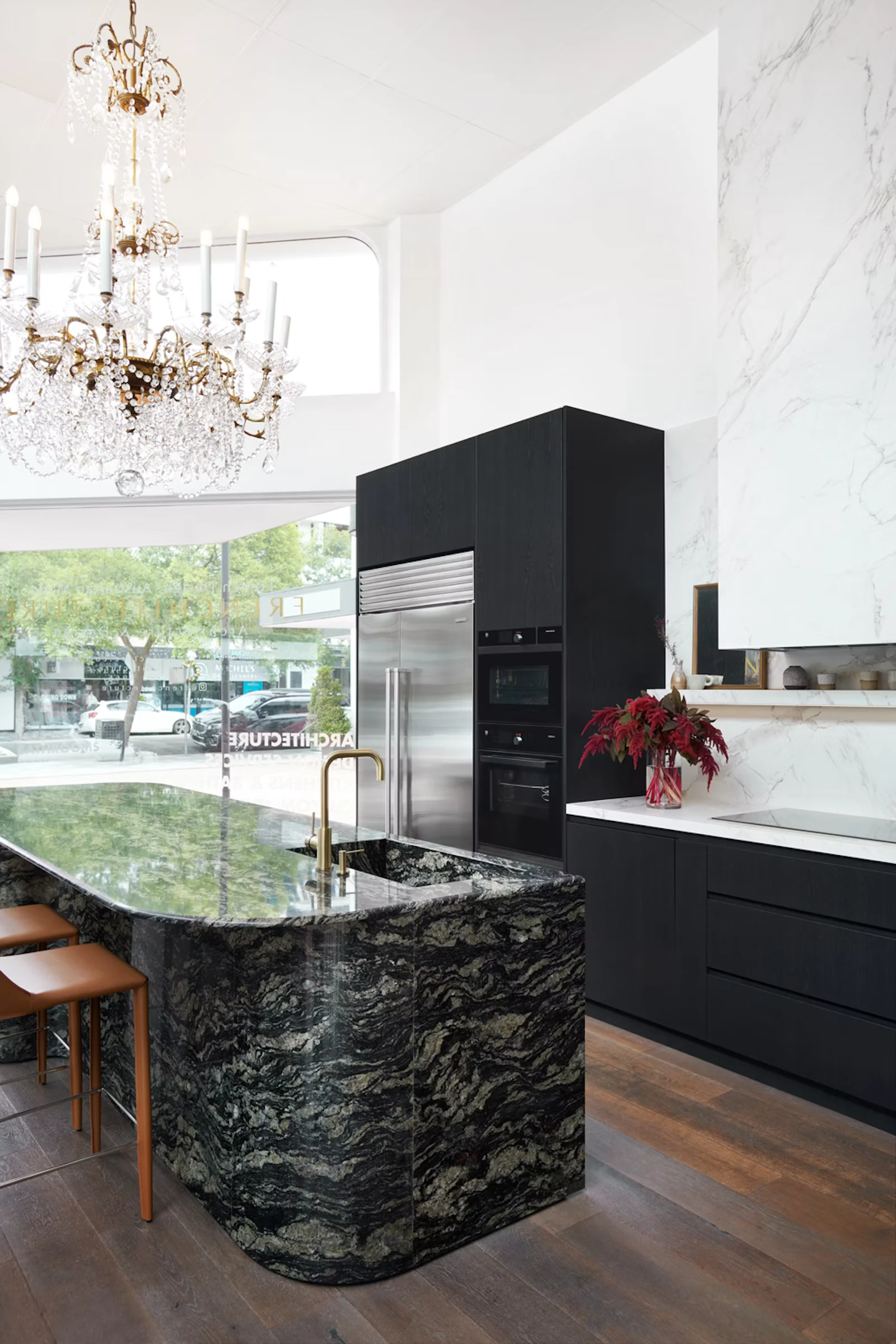 Sensa Indian Black