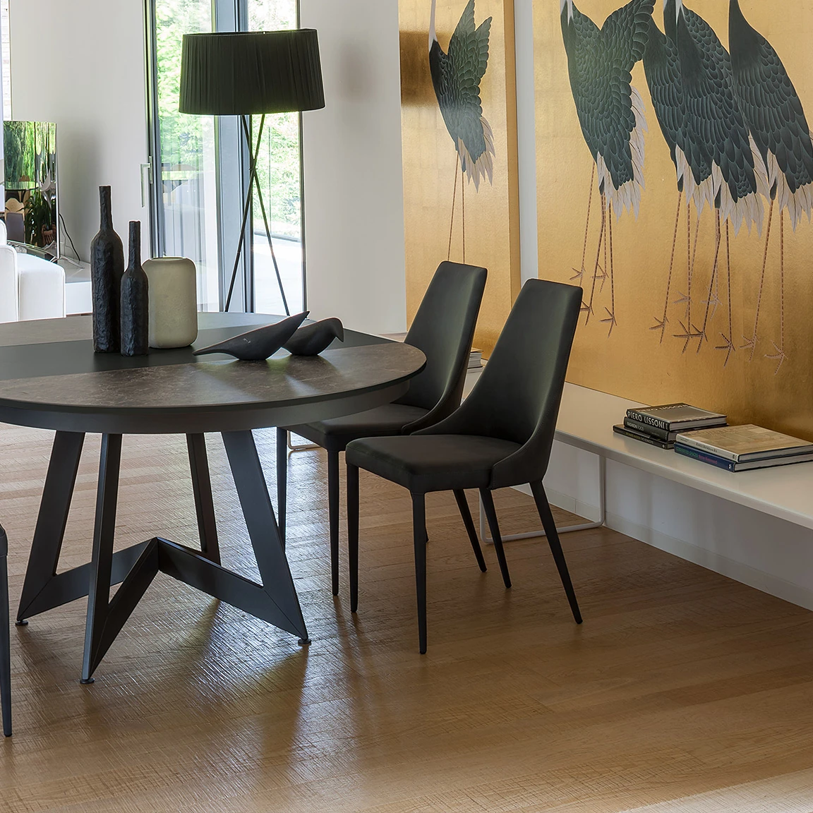 Saturne - Table de repas plateau rond